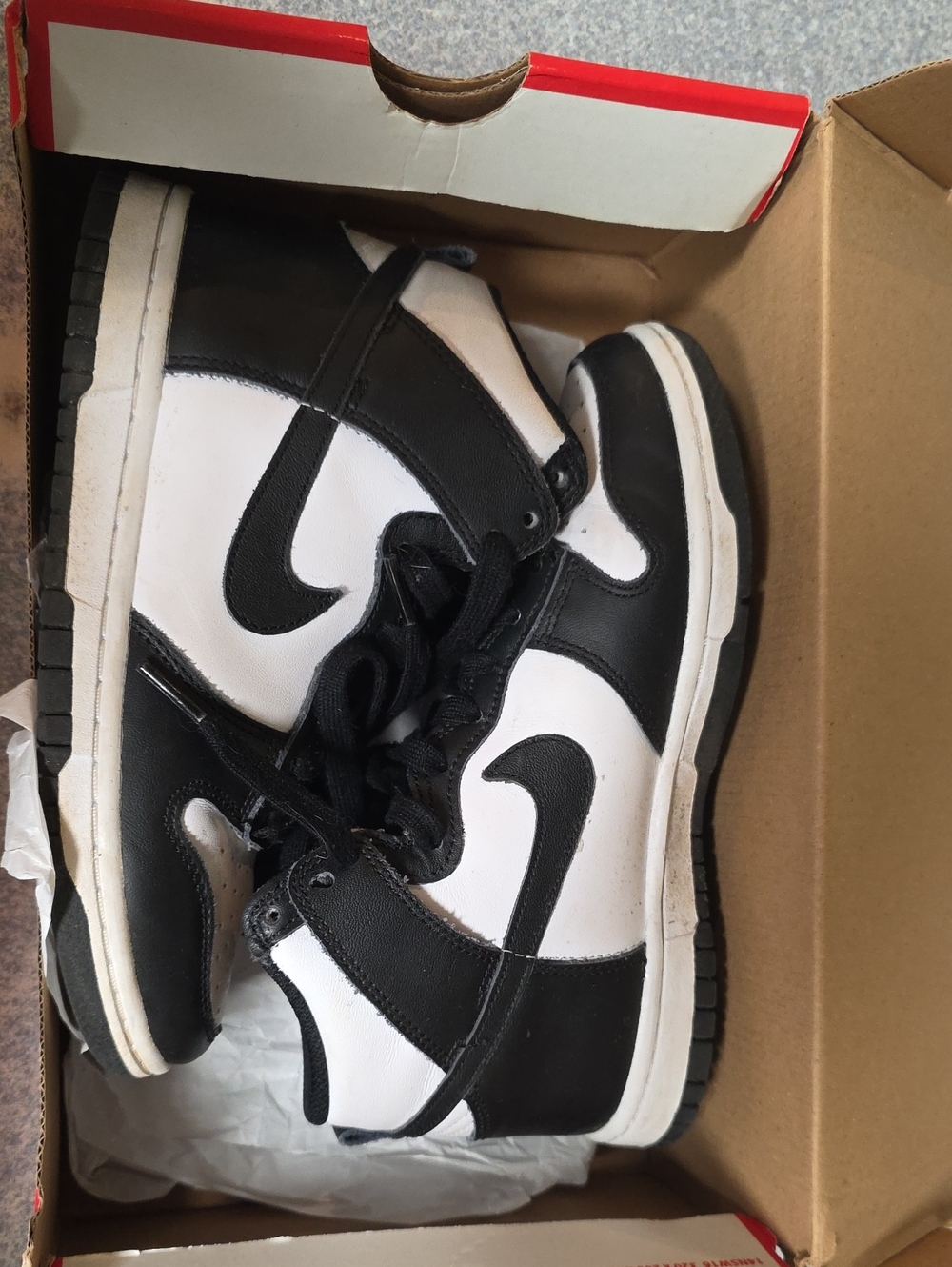 Nike Women's Black and White High-Top Sneakers